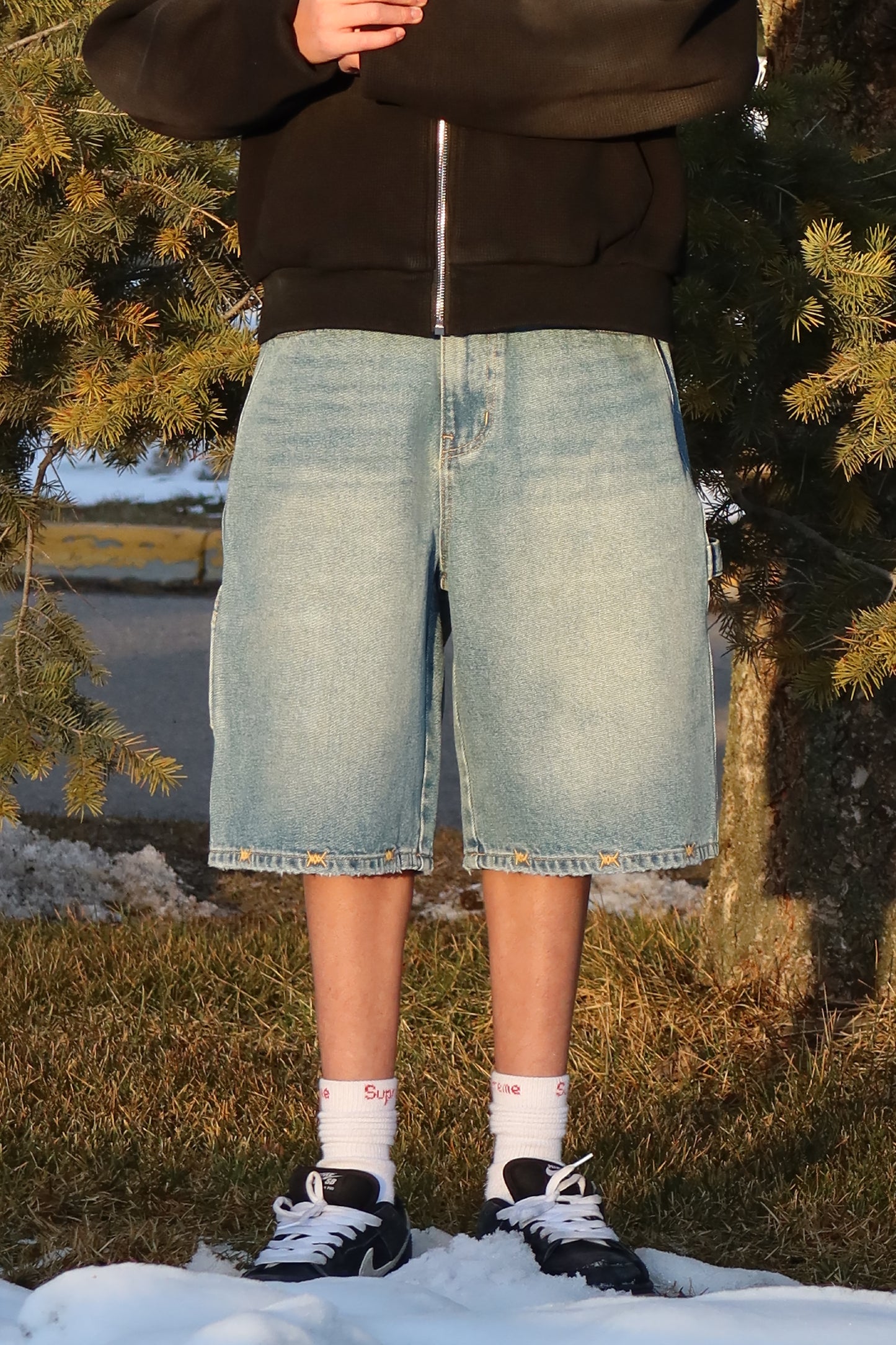 PANTALONES CORTOS DE VAQUERO CON CABLE
